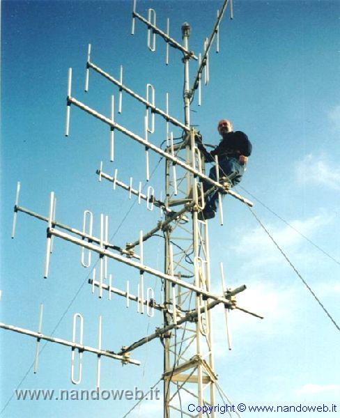 traliccetto 3.jpg.jpg.jpg - Installazione antenne su traliccio